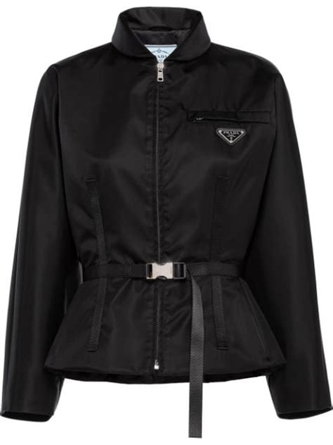 prada jacke 10 jahre alt wert